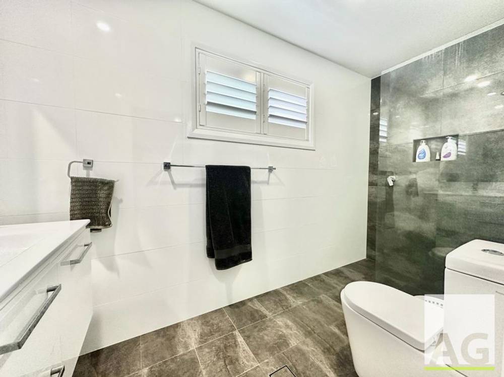 9 The Fairway, TALLWOODS VILLAGE, NSW 2430