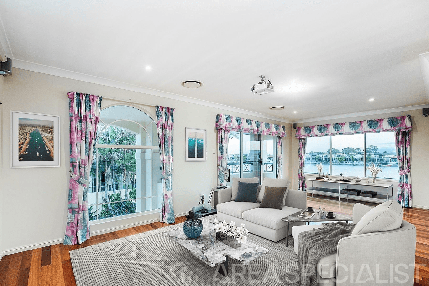 26 Sabrina Avenue, Helensvale, QLD 4212