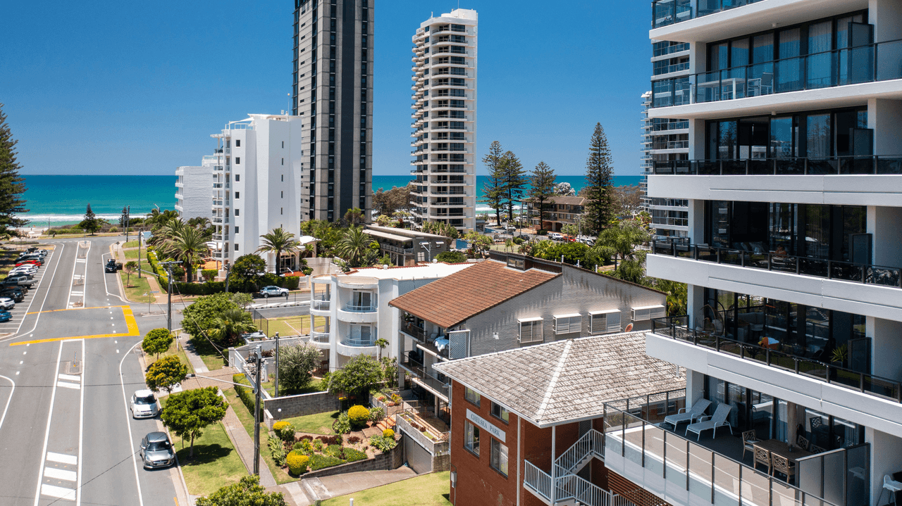 16/18 Chelsea Avenue, BROADBEACH, QLD 4218