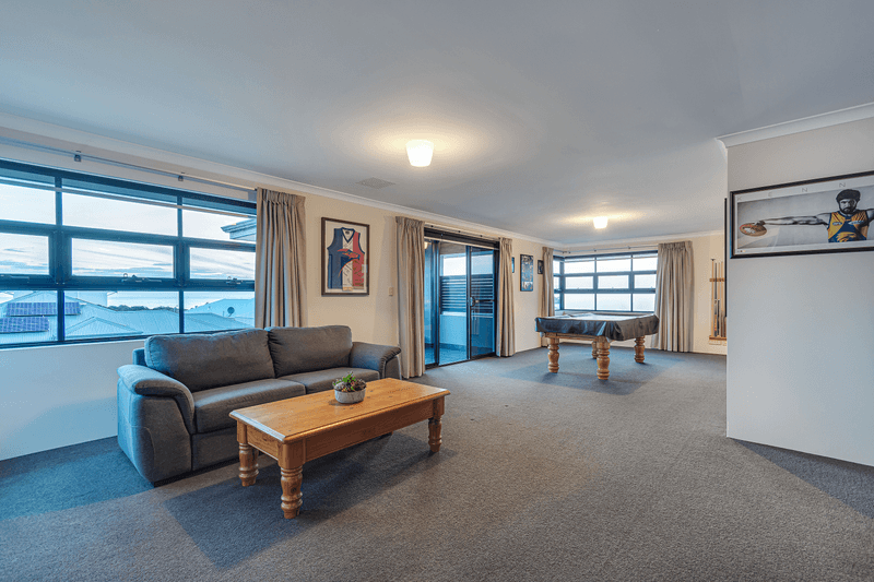 9 Wrasse Corner, YANCHEP, WA 6035