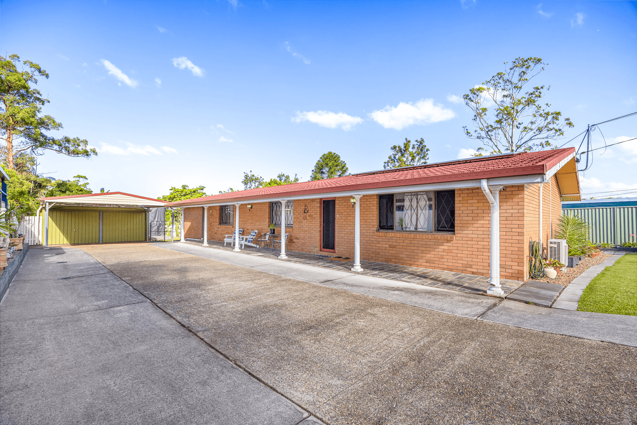 8 Woodview Street, Browns Plains, QLD 4118