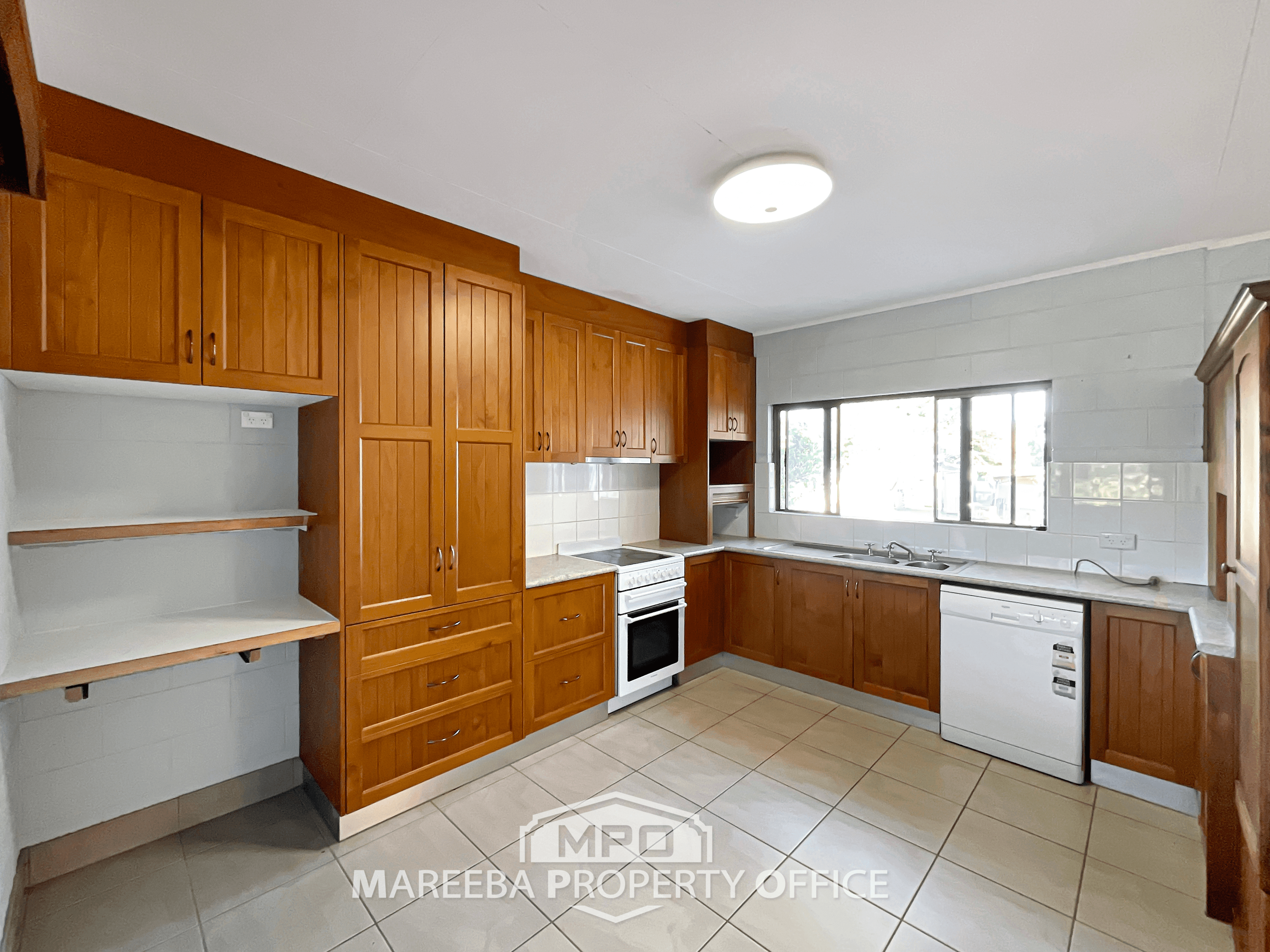 12 Stephens Street, DIMBULAH, QLD 4872