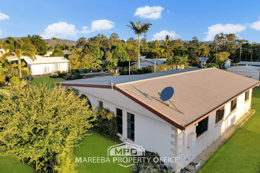 12 Stephens Street, DIMBULAH, QLD 4872