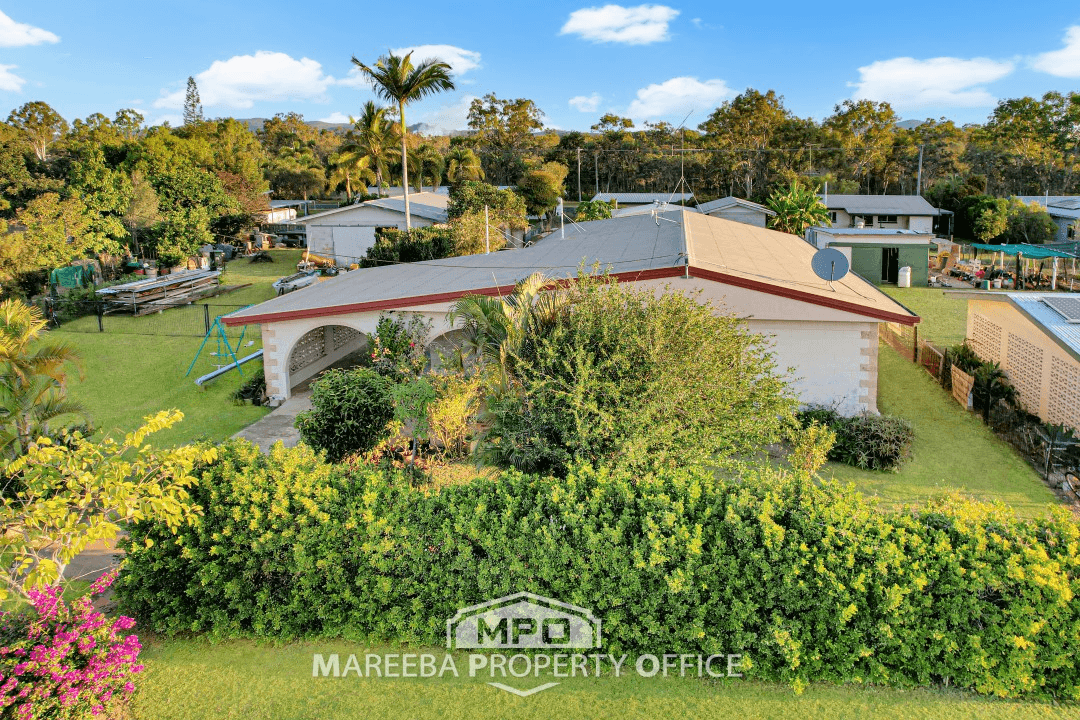 12 Stephens Street, DIMBULAH, QLD 4872