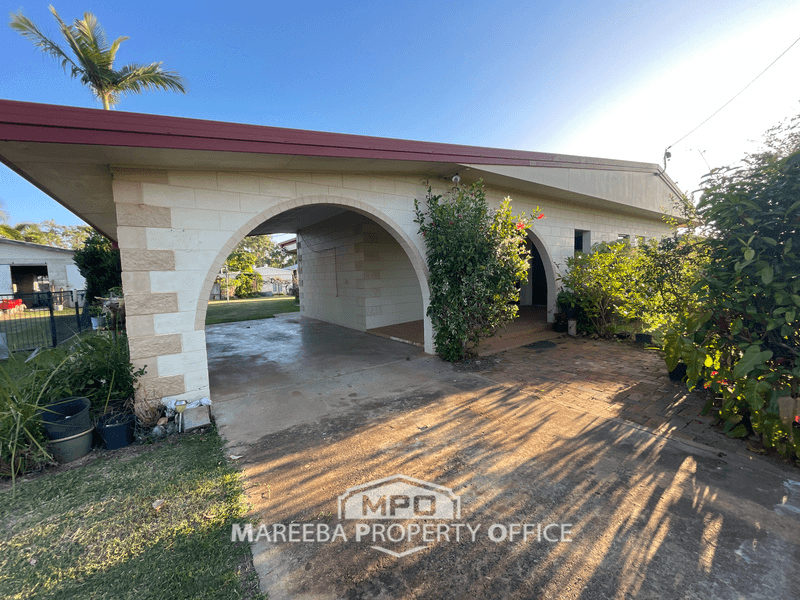 12 Stephens Street, DIMBULAH, QLD 4872