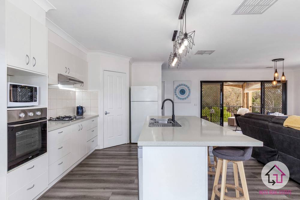 21 Eastern Ridge, HIDDEN VALLEY, VIC 3756