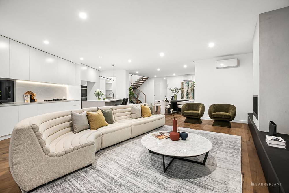 1 Viewhill Road, BALWYN NORTH, VIC 3104