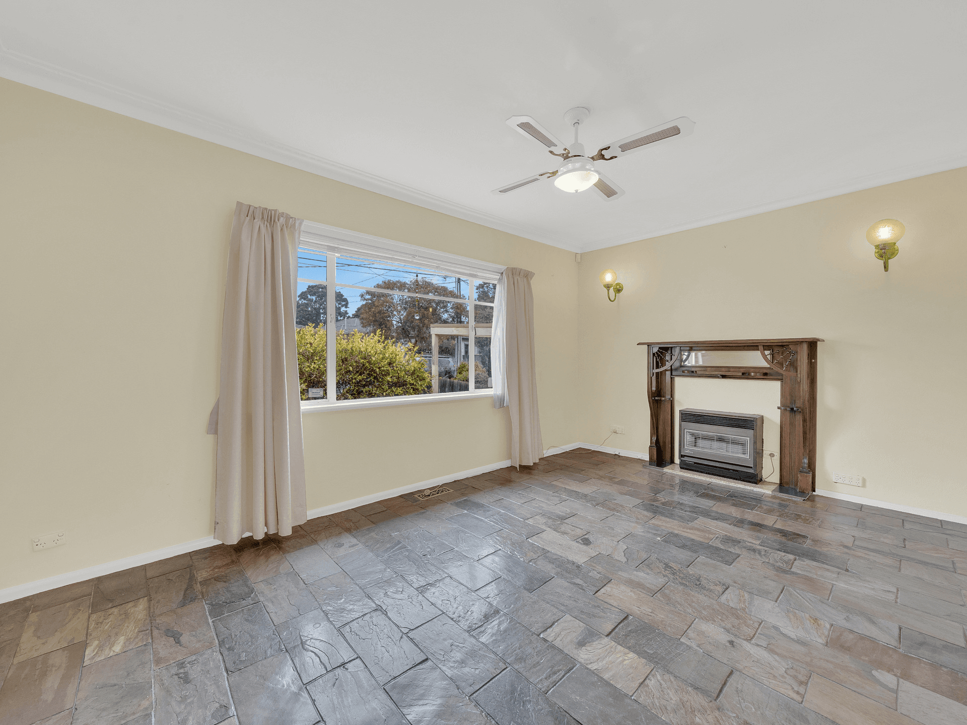 12 Hampstead Road, Noble Park North, VIC 3174