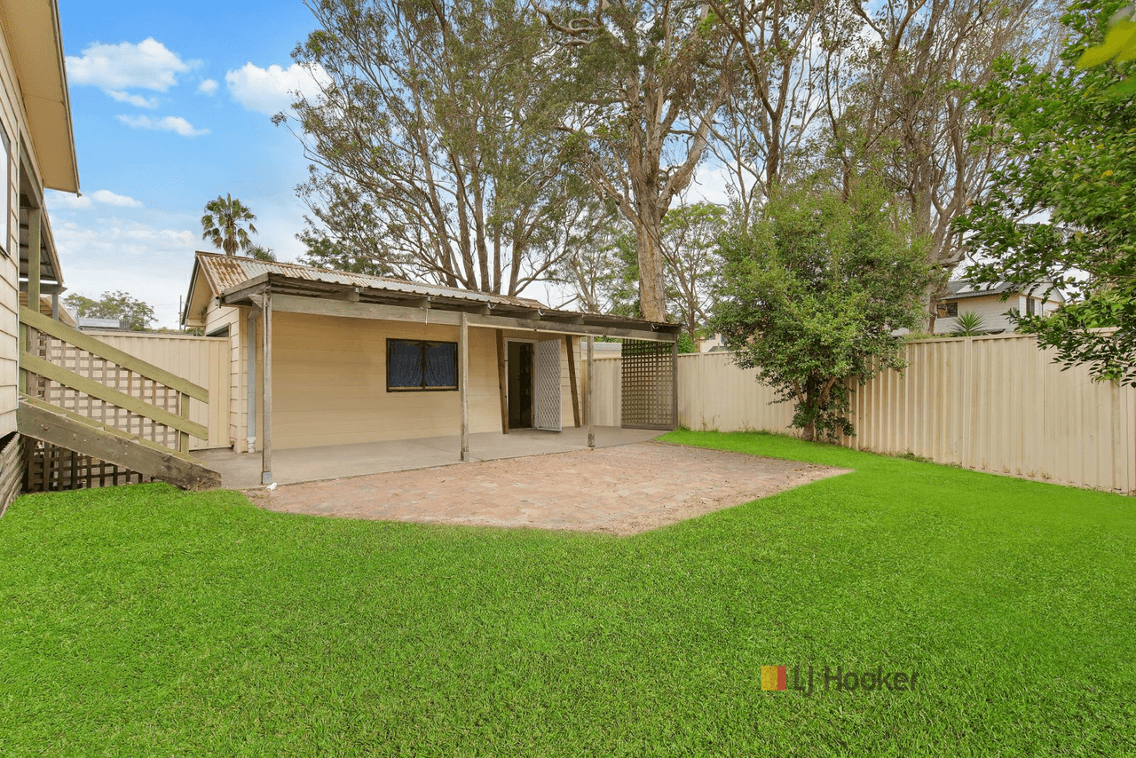 10 Allambee Crescent, BLUE HAVEN, NSW 2262