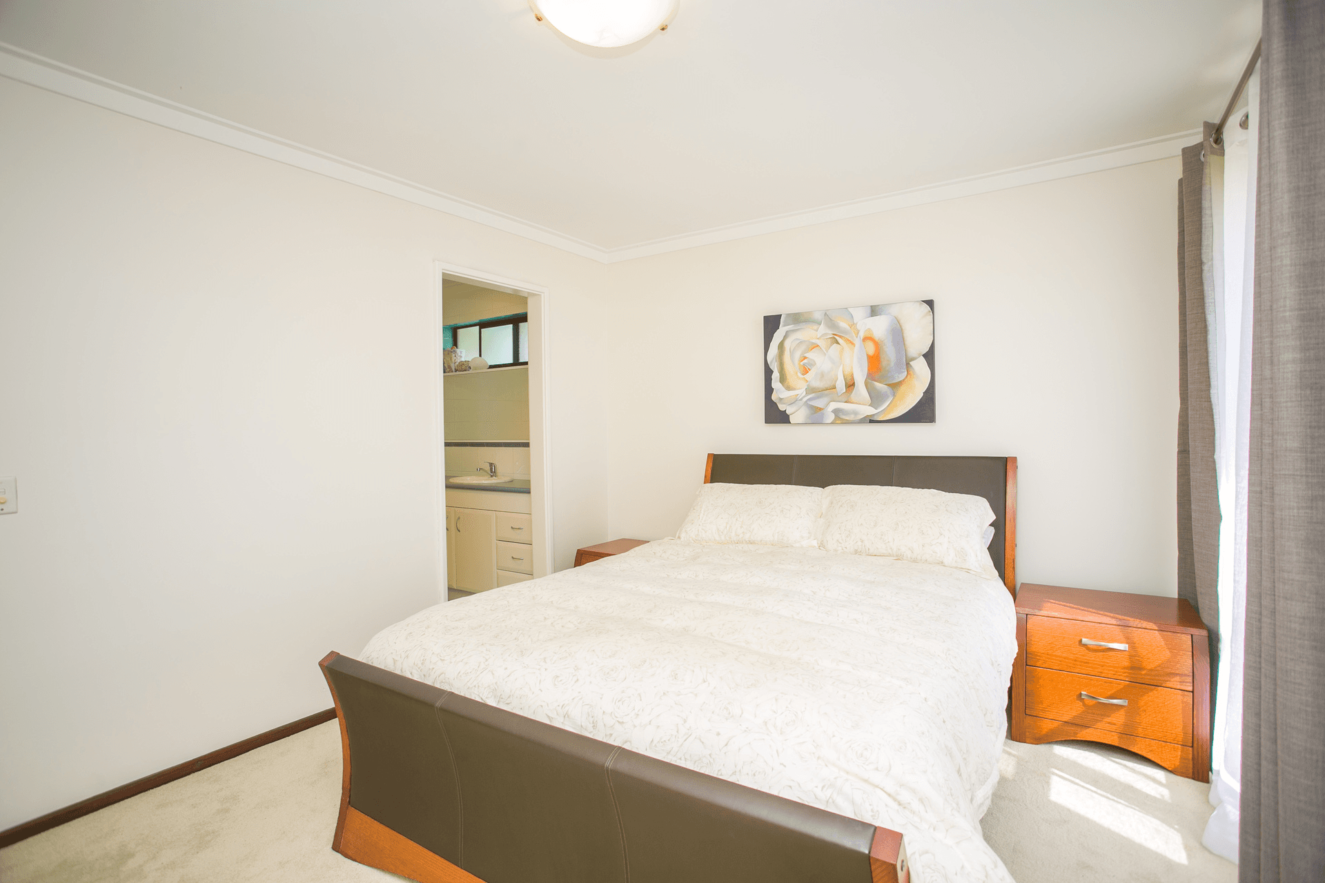 2 San Place, MULLALOO, WA 6027