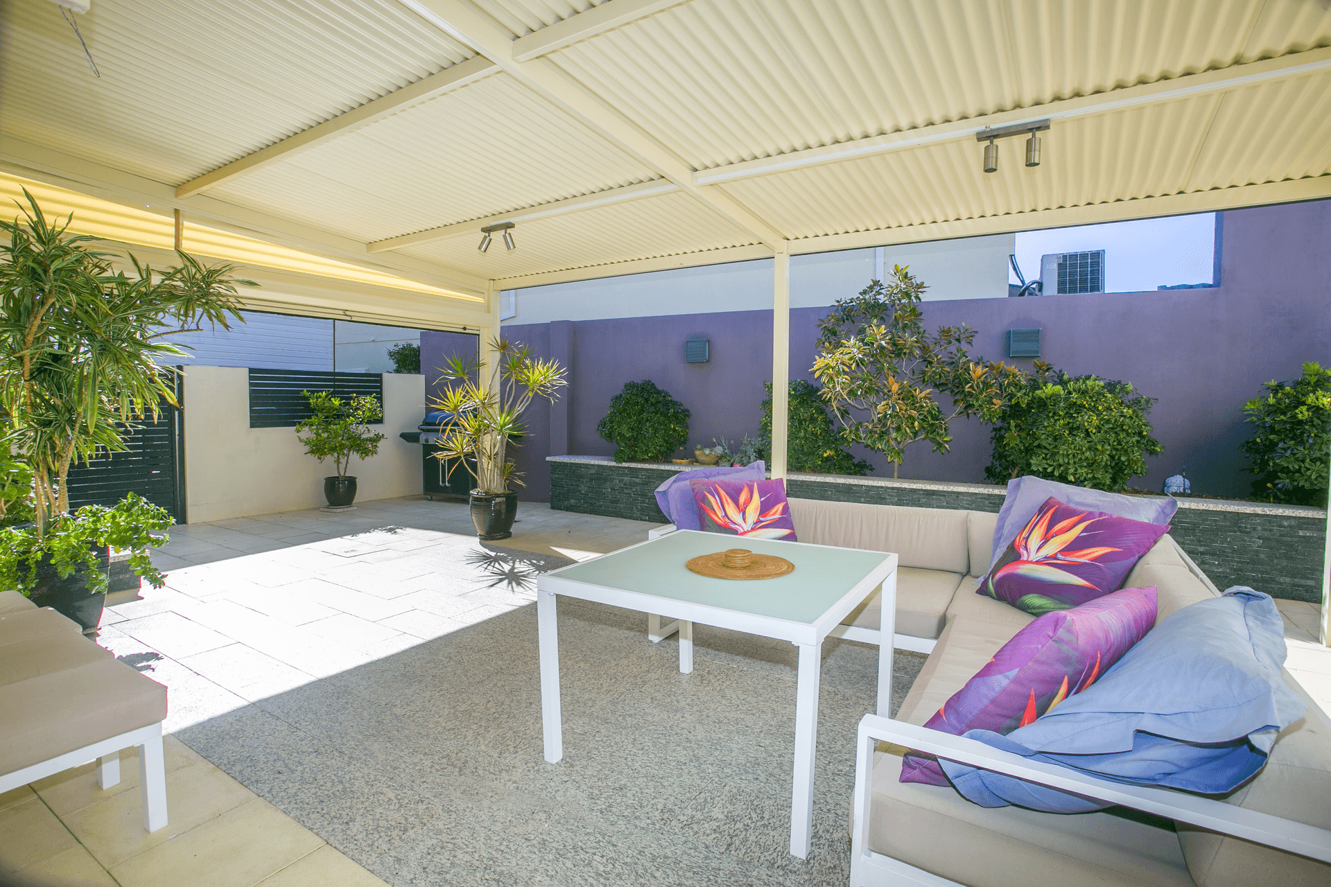 2 San Place, MULLALOO, WA 6027