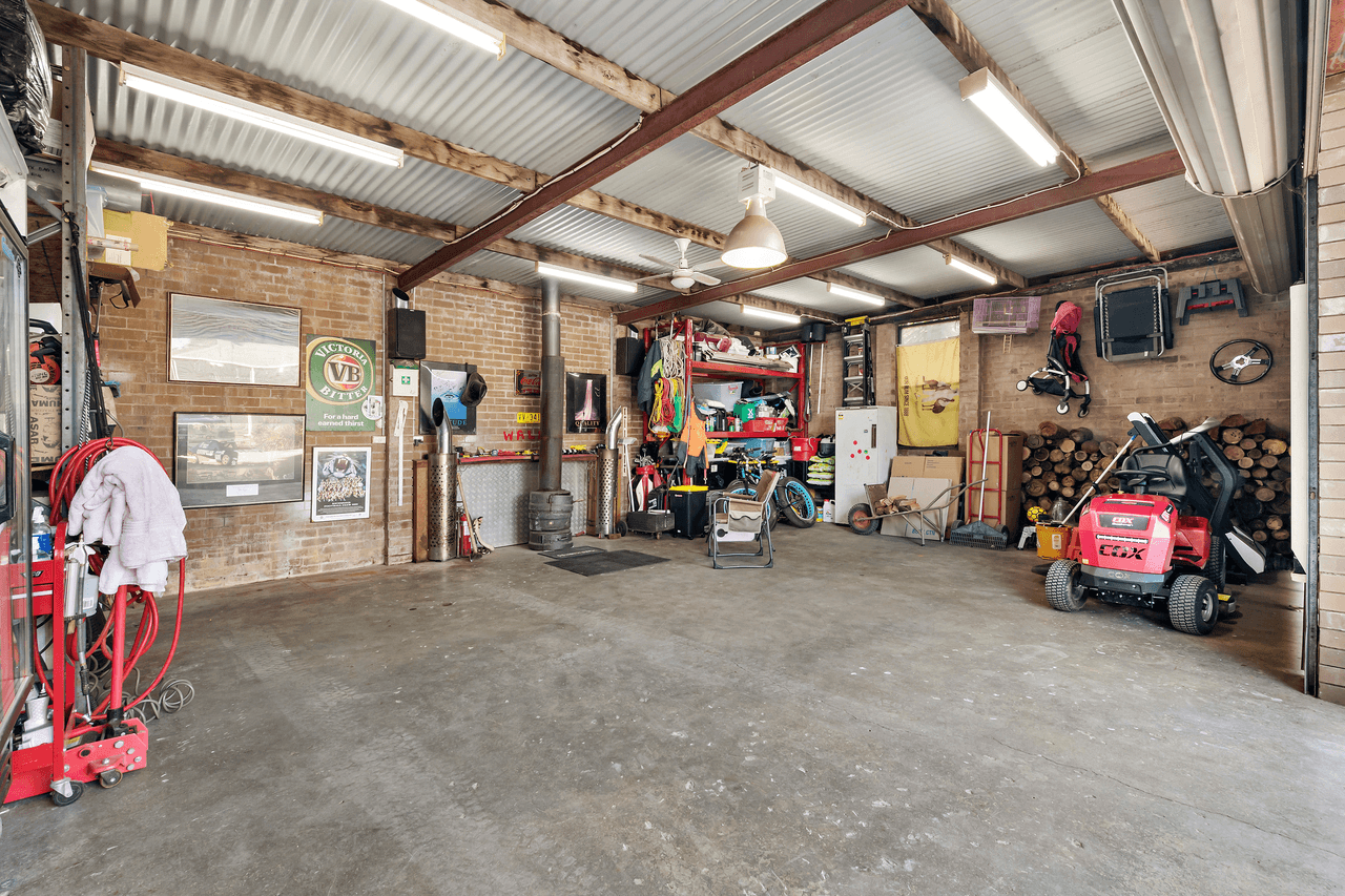 8 Evelyn Street, WHITTLESEA, VIC 3757