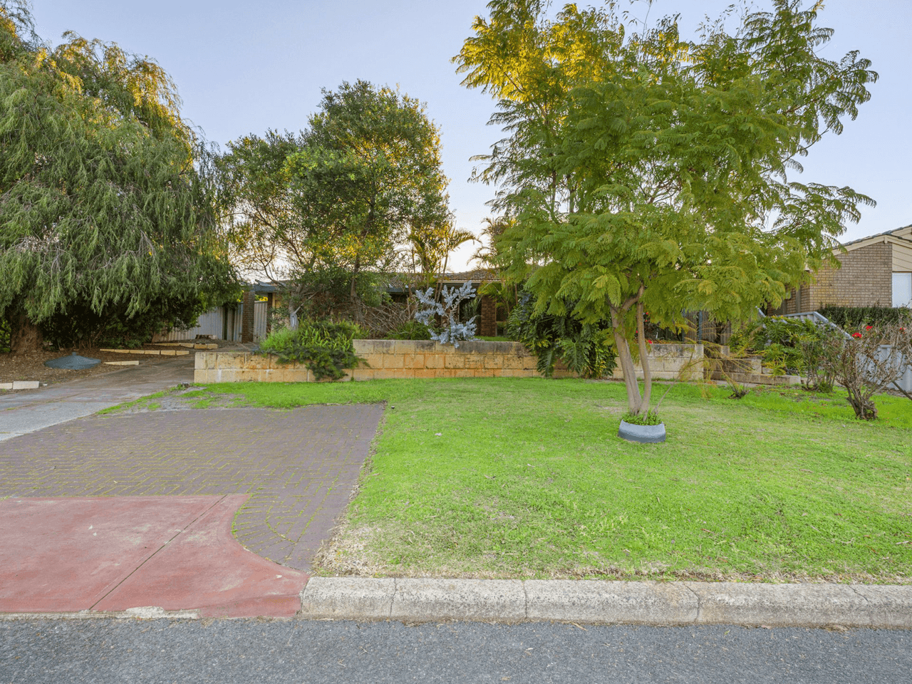 23 Collinson Way, LEEMING, WA 6149