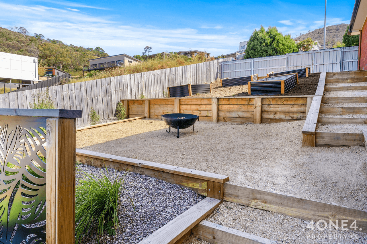 11 Fosbrook Crt, Montrose, TAS 7010