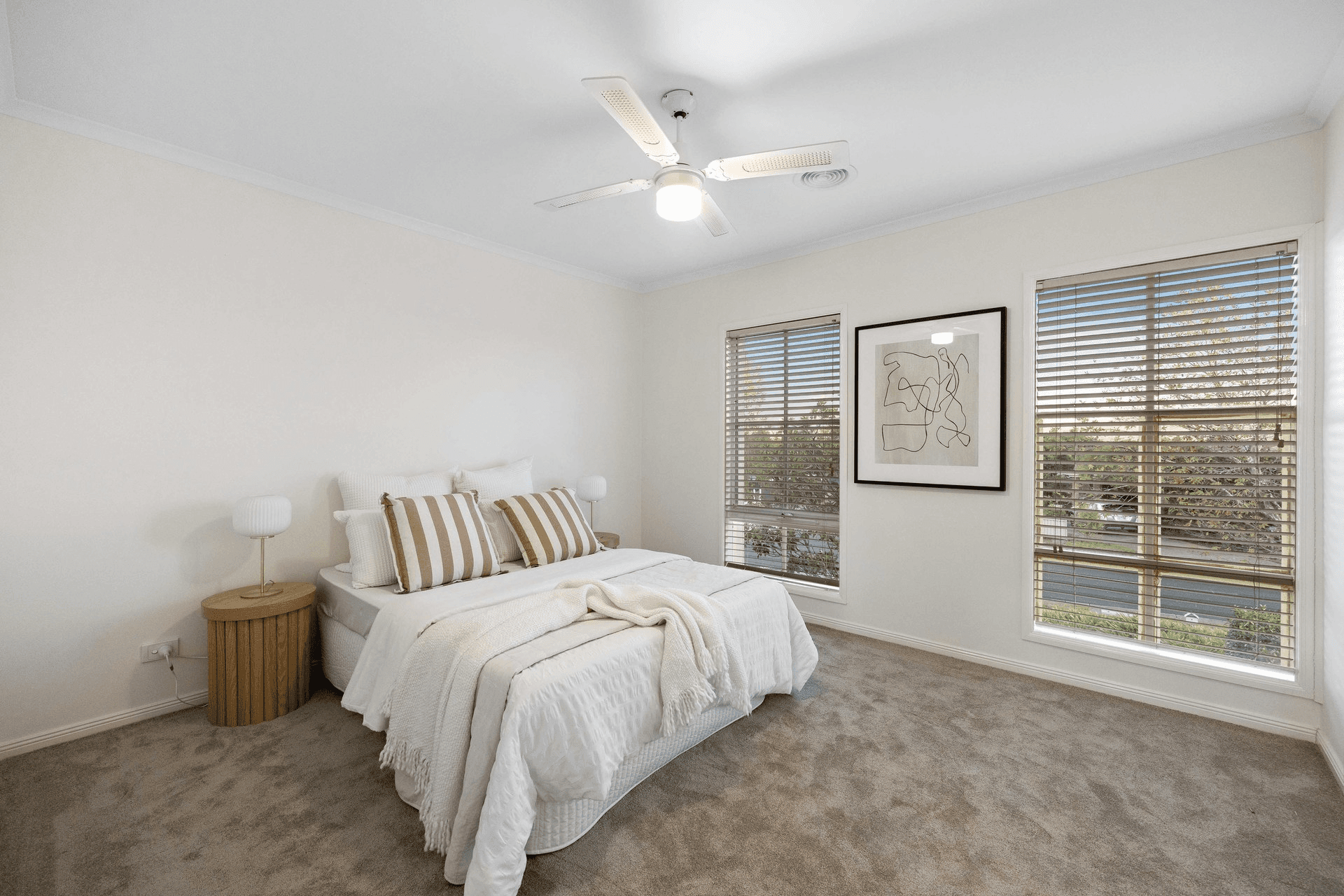 13 John Paul Drive, Hillside, VIC 3037