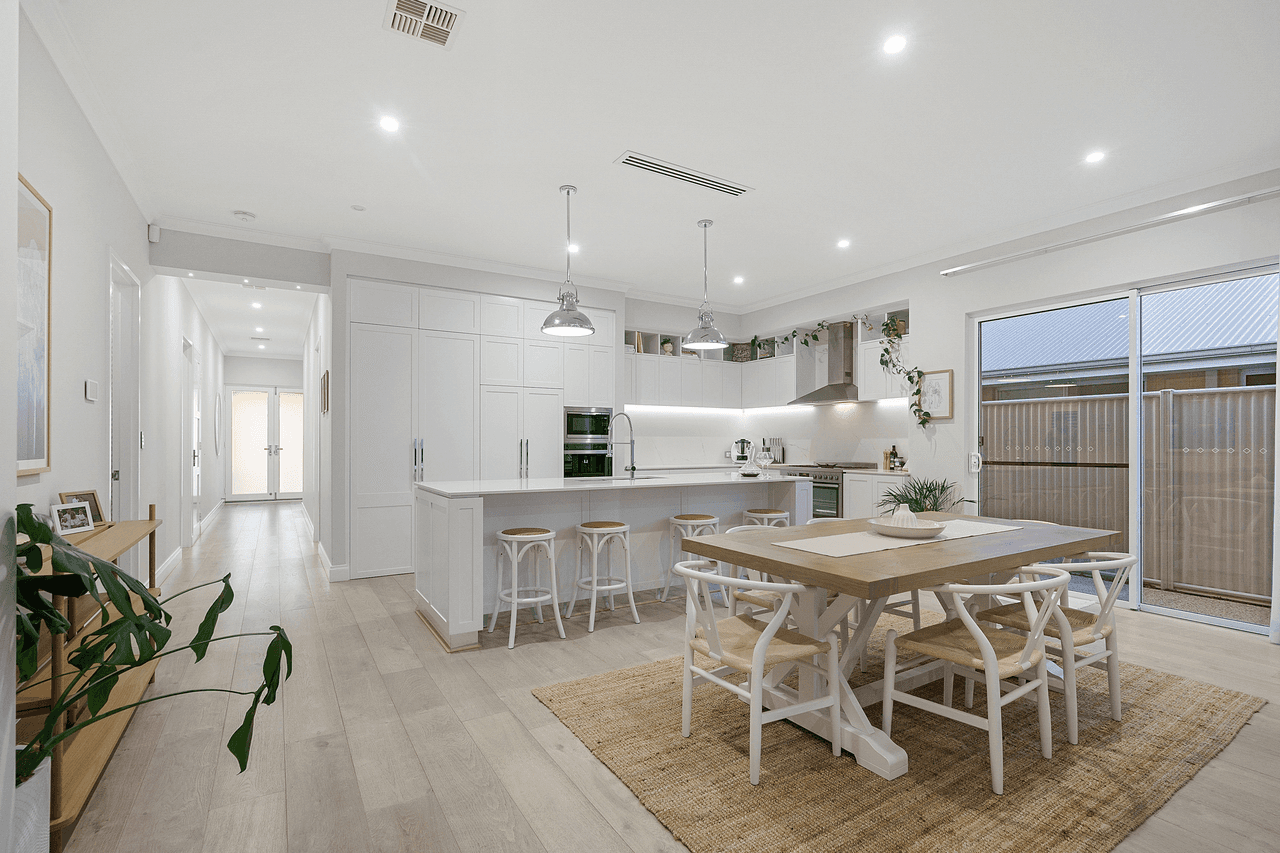 44 Painted Parkway, ALKIMOS, WA 6038