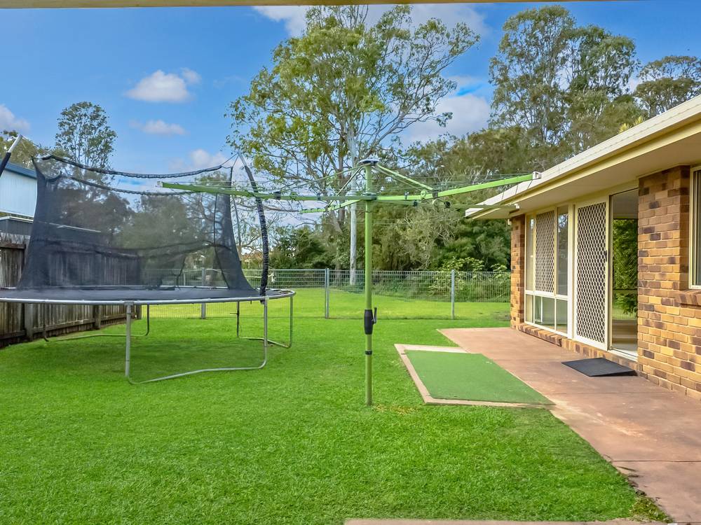 54 Ann Street, Torquay, Qld 4655