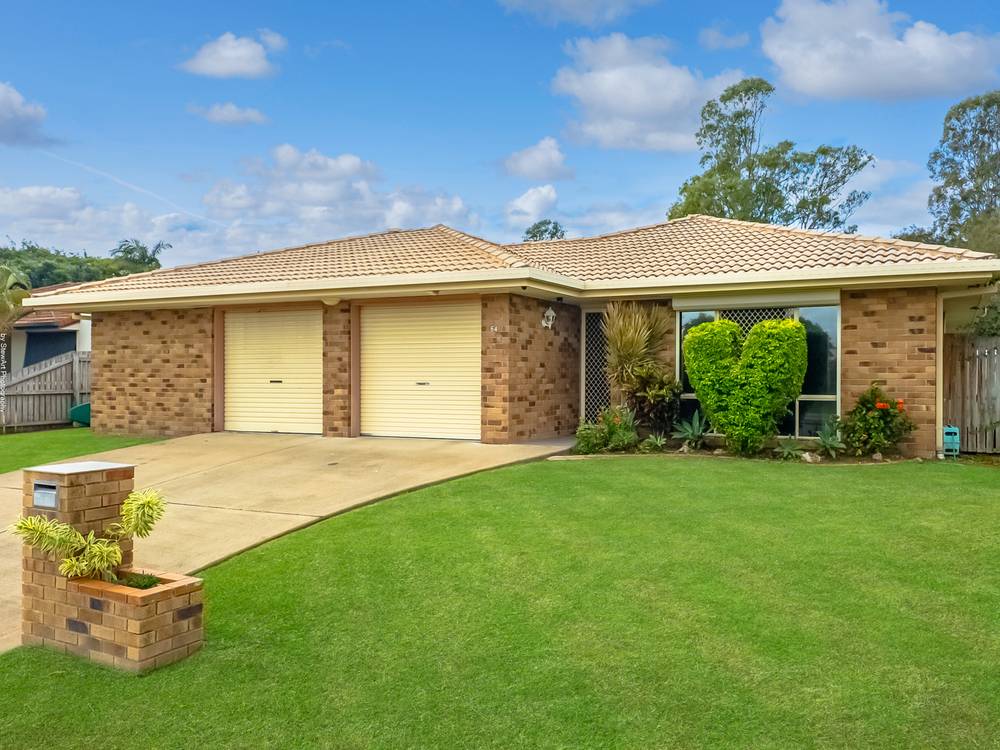 54 Ann Street, Torquay, Qld 4655