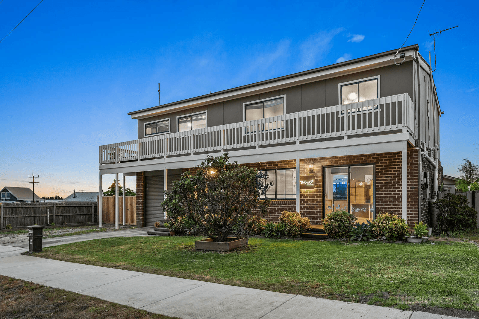 4 Daisy Avenue, PIONEER BAY, VIC 3984