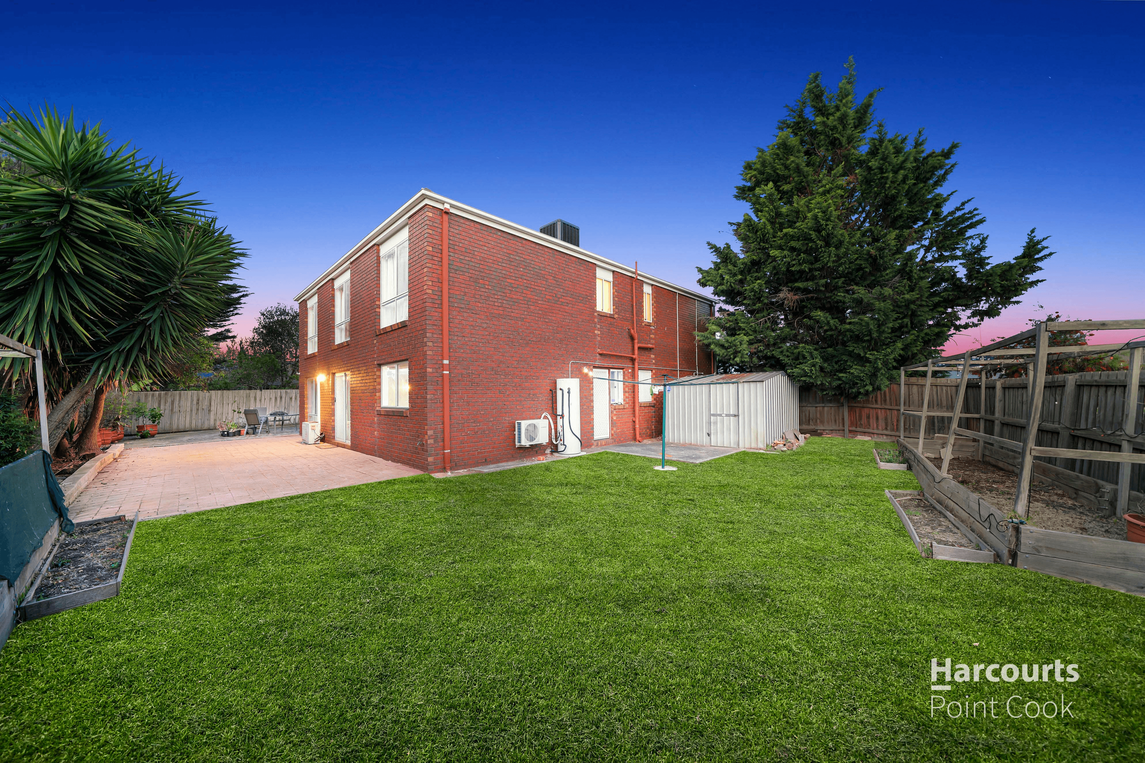 11 Deloraine Drive, HOPPERS CROSSING, VIC 3029