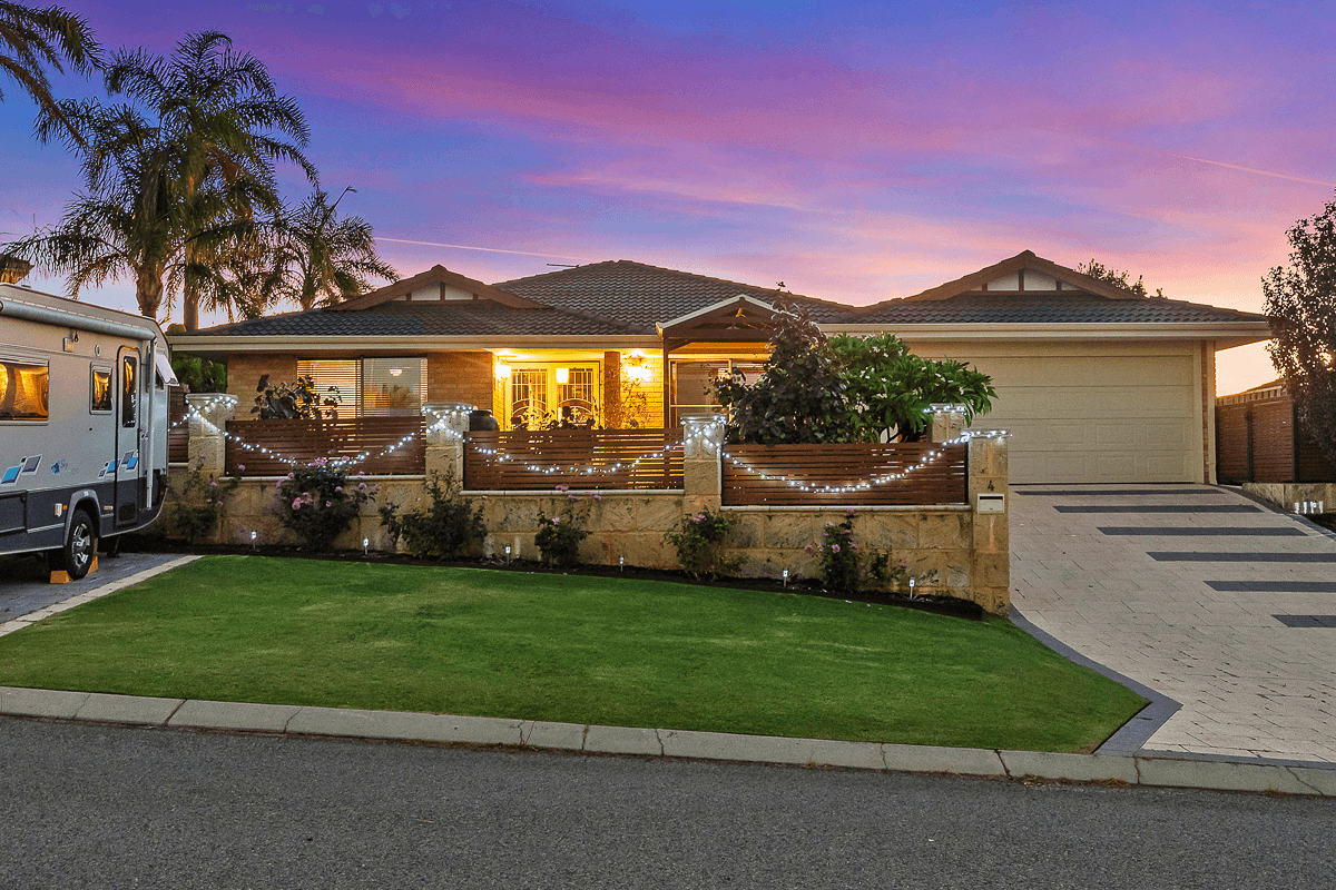 4 Augusta Court, Connolly, WA 6027