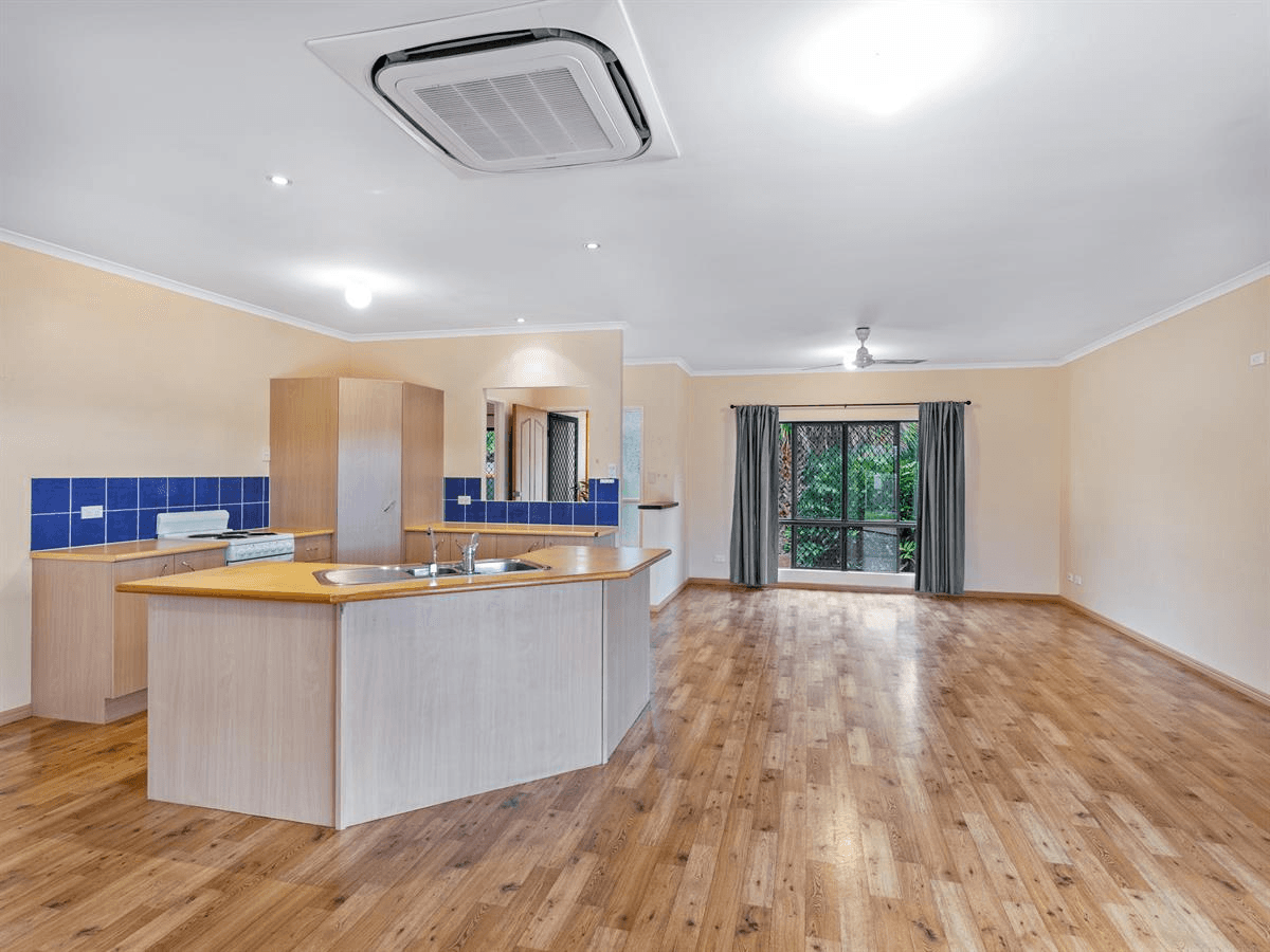 3 Acmena Close, Redlynch, QLD 4870