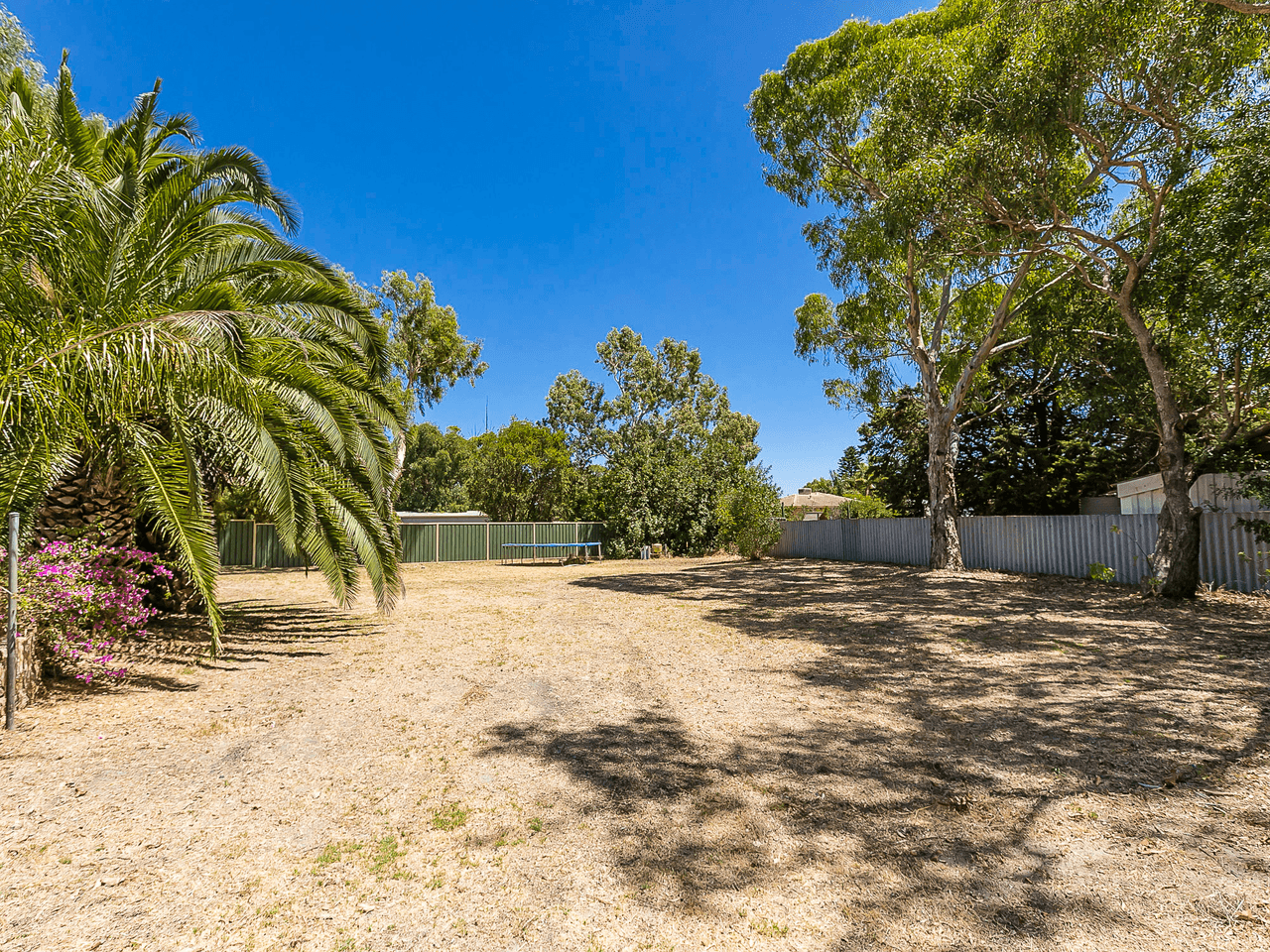 37 Deanhead Street, BULLSBROOK, WA 6084