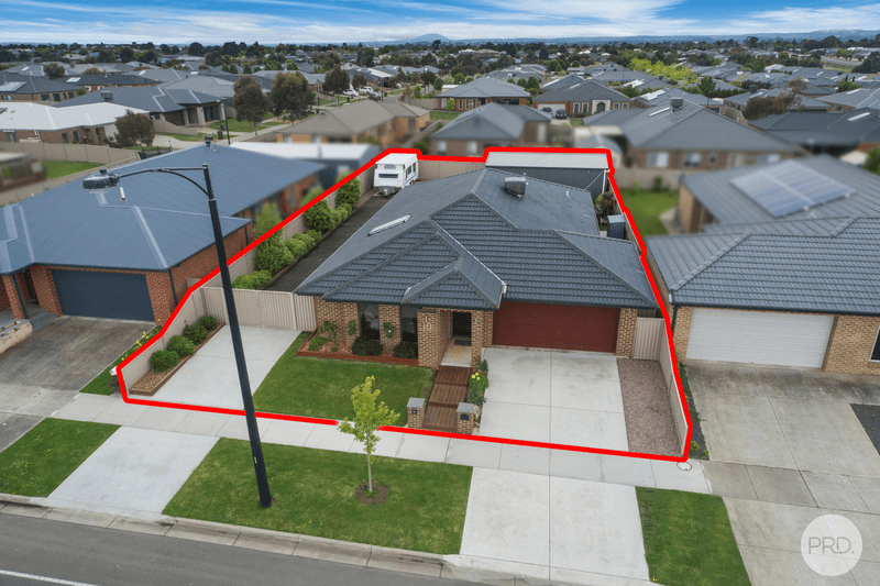 18 Yorkdale Boulevard, WINTER VALLEY, VIC 3358