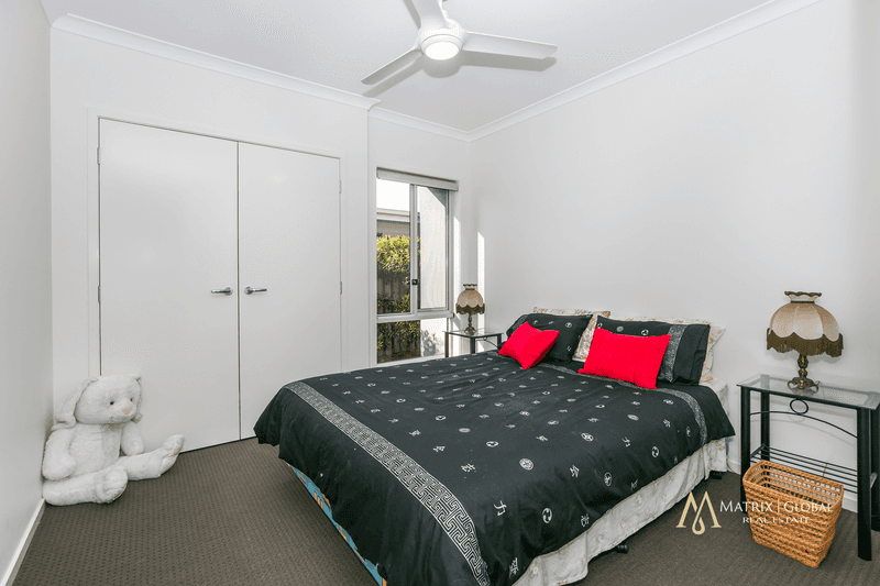 25 Whitsunday Circuit, Pimpama, QLD 4209