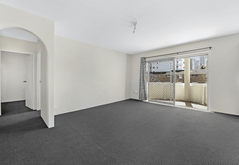 Unit 9/9 Holborow Close, SURFERS PARADISE, QLD 4217