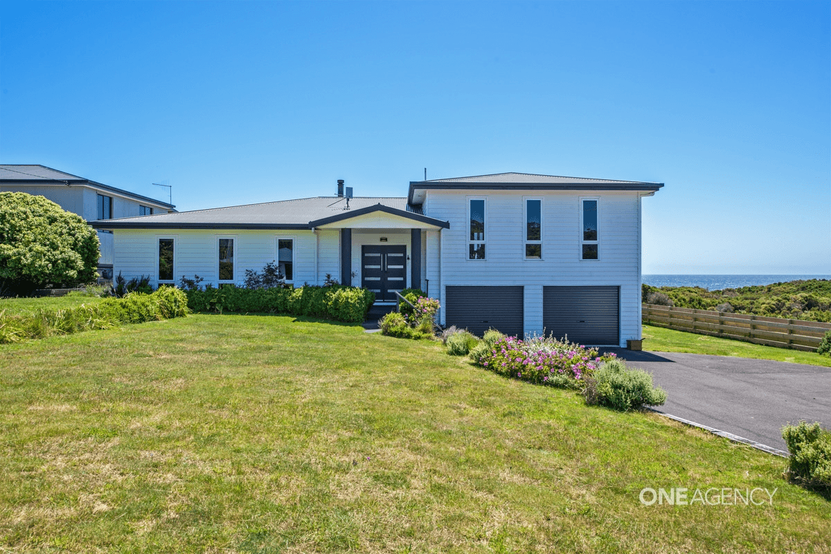 56 Amaroo Drive, Edgcumbe Beach, TAS 7321