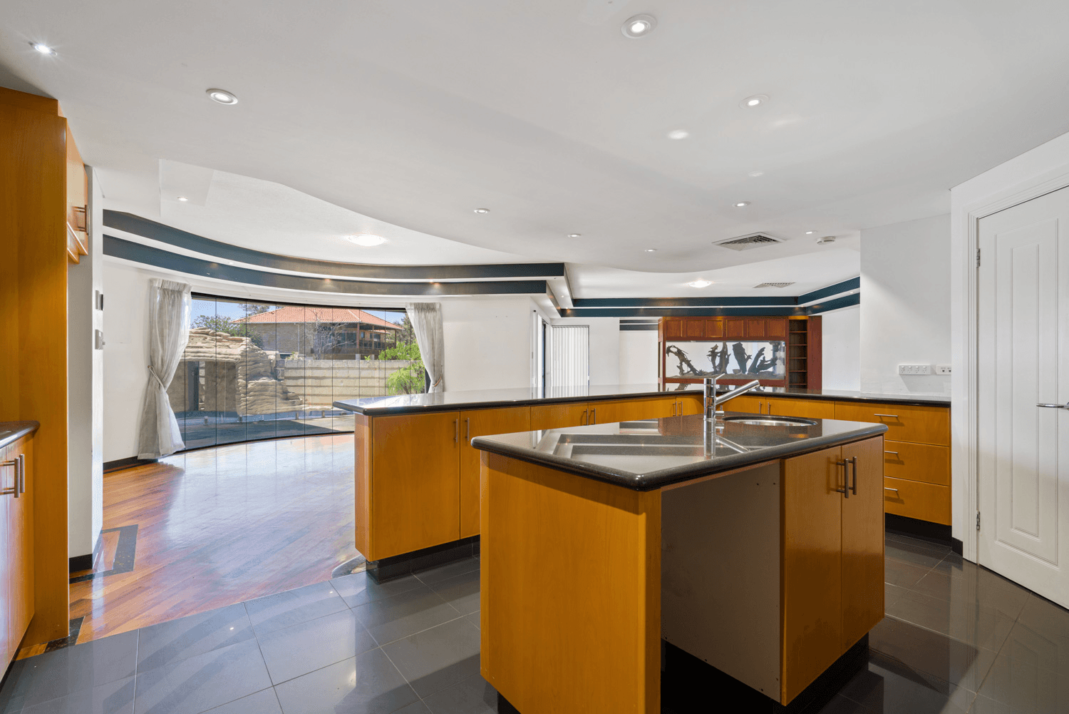 3 & 3a Throsby Street, SHELLEY, WA 6148