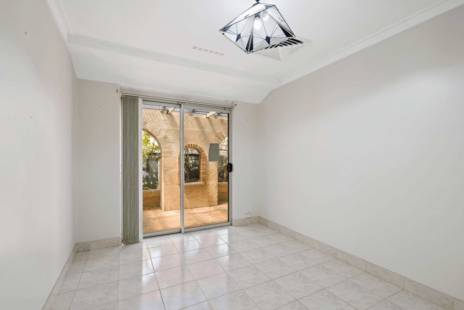3 & 3a Throsby Street, SHELLEY, WA 6148