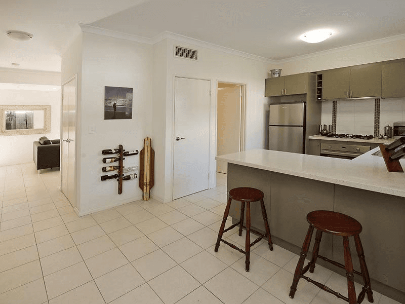 28/9 Healy Road, HAMILTON HILL, WA 6163