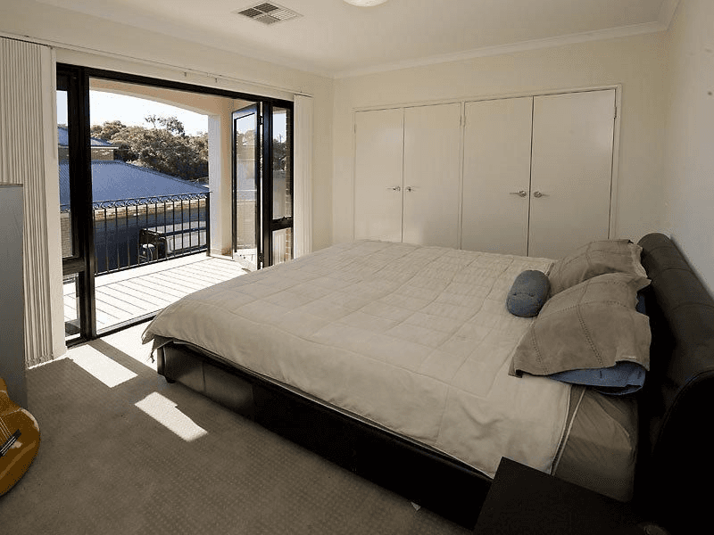 28/9 Healy Road, HAMILTON HILL, WA 6163