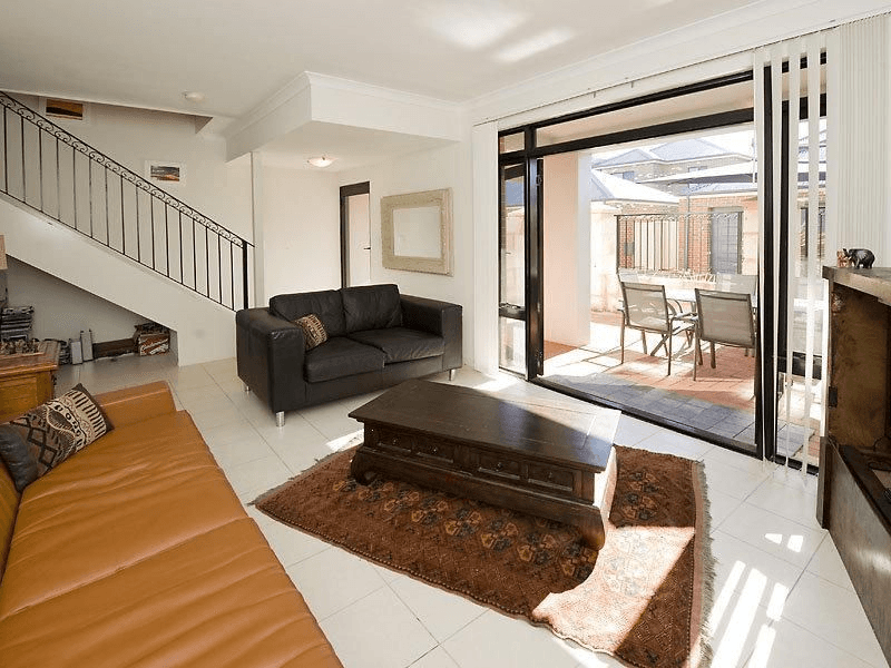 28/9 Healy Road, HAMILTON HILL, WA 6163