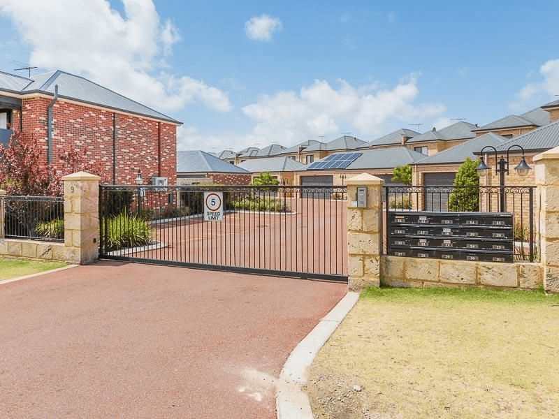 28/9 Healy Road, HAMILTON HILL, WA 6163