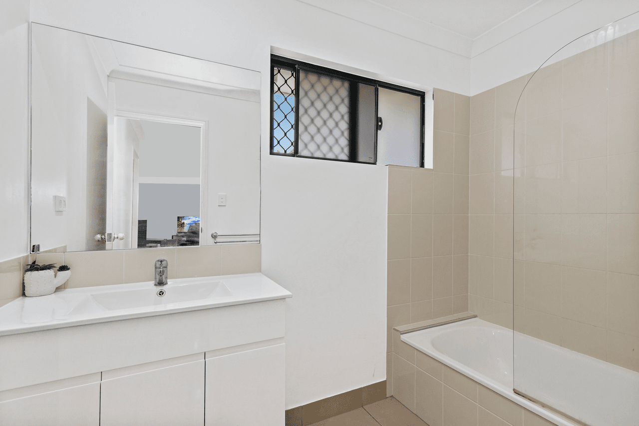 2 Wirega Close, DOUGLAS, QLD 4814