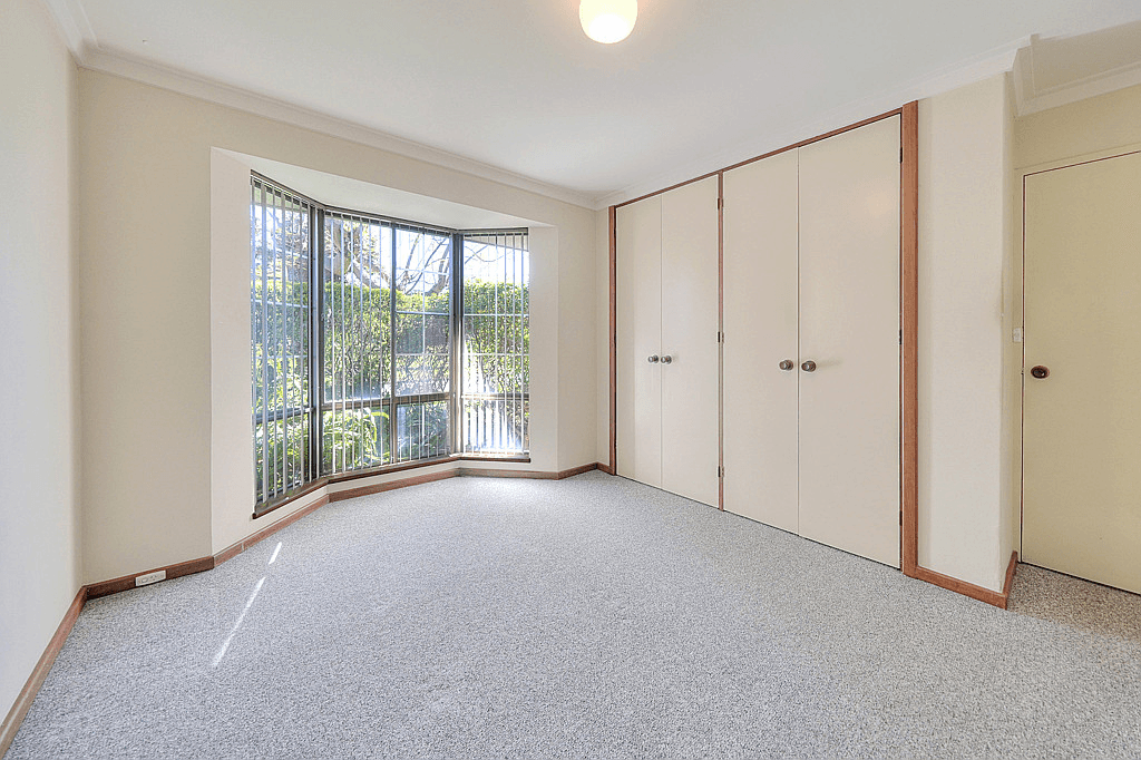 1/22-24 Hookwood Road, Morley, WA 6062