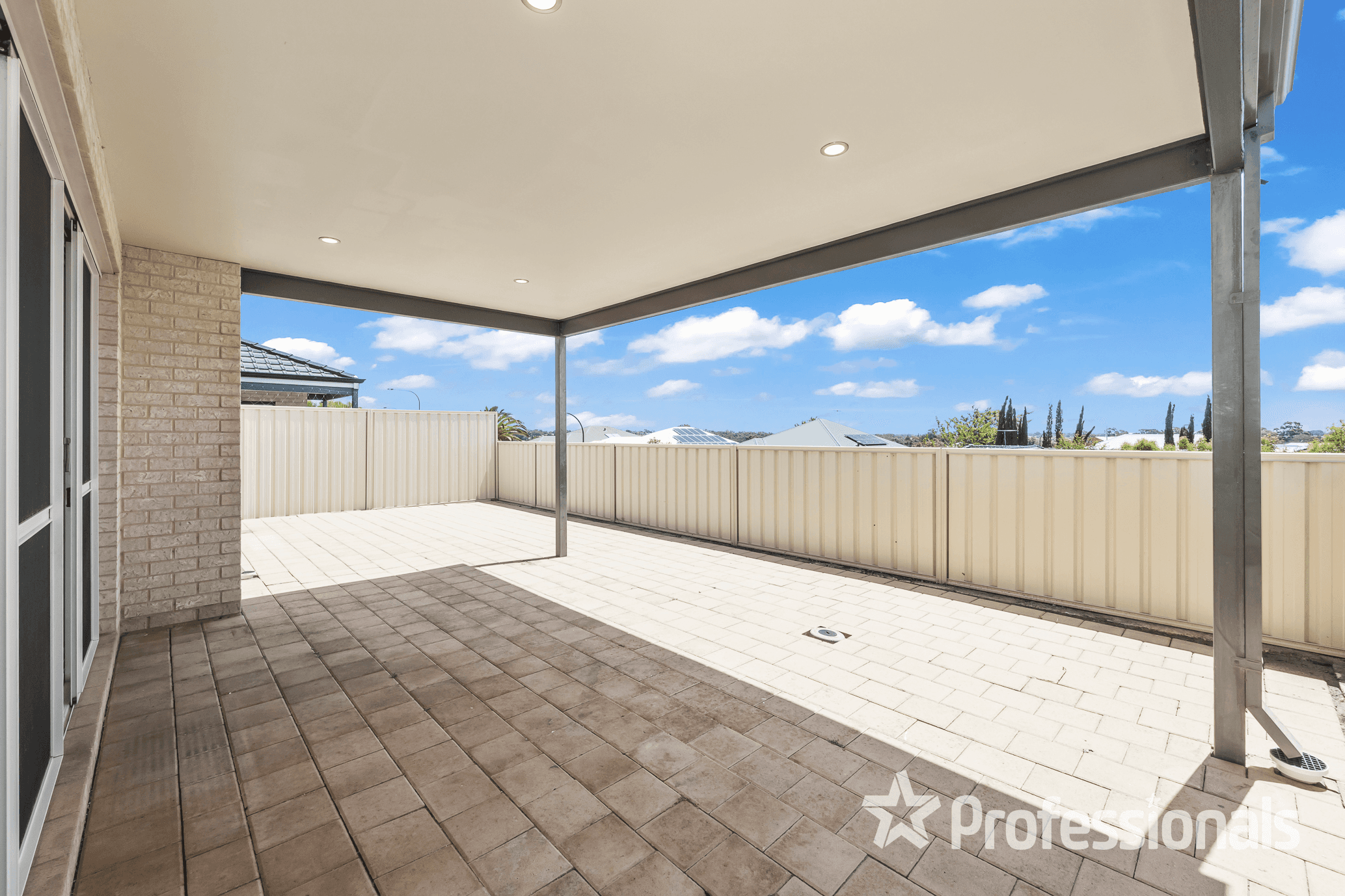 3 Botev Lane, MADELEY, WA 6065