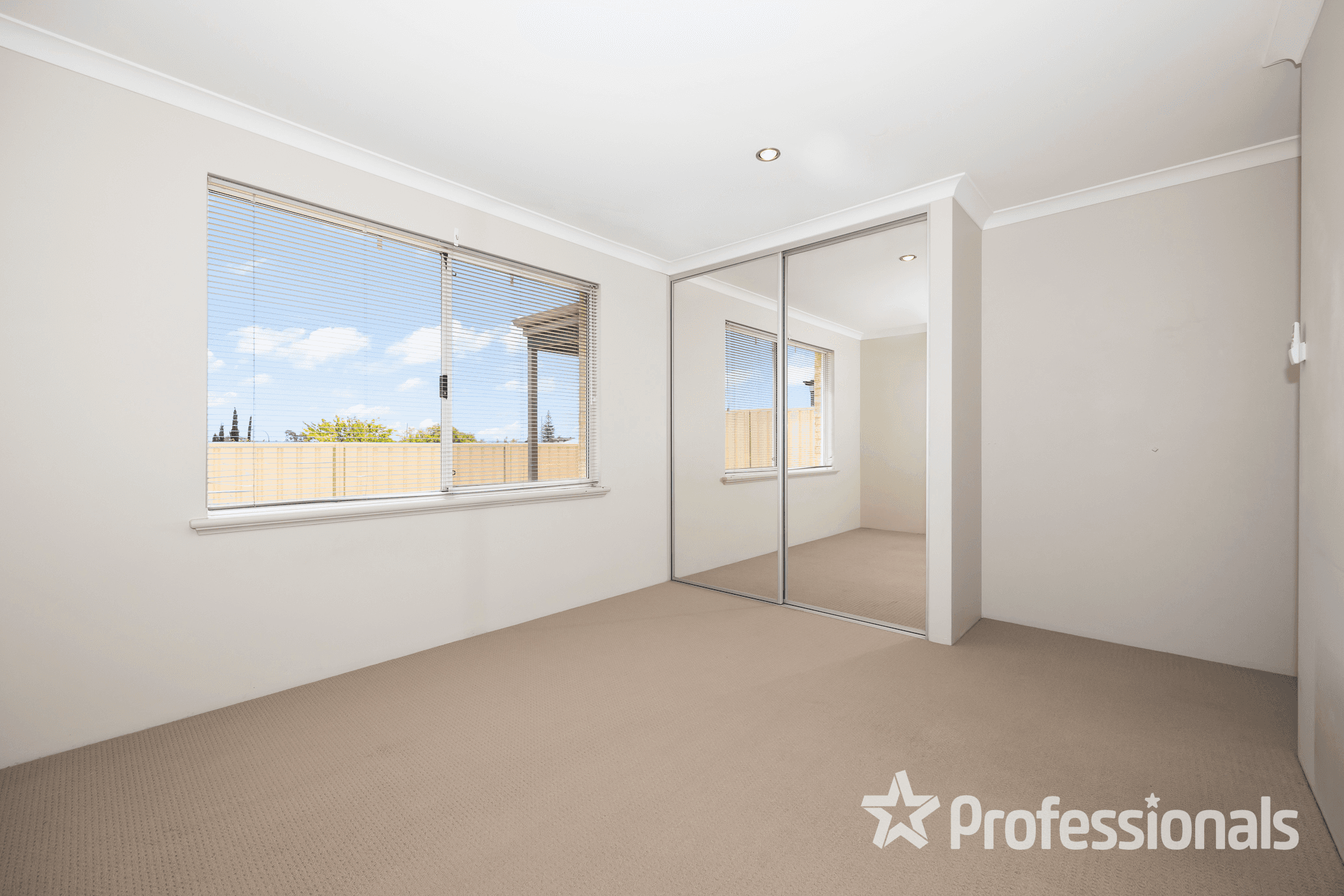 3 Botev Lane, MADELEY, WA 6065