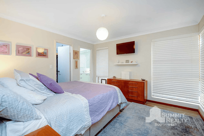 11 Scott Street, Eaton, WA 6232