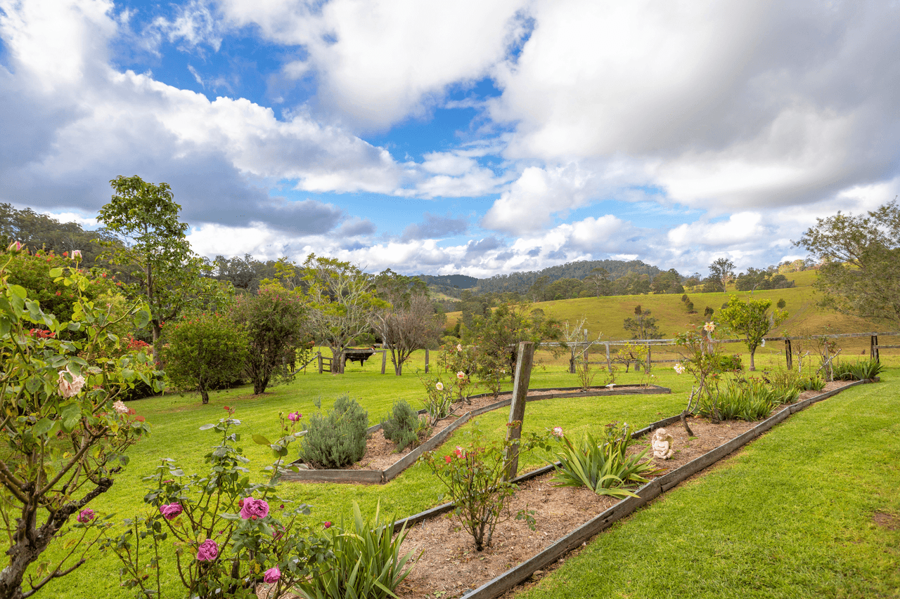 159 Yates Road, BUCCA WAUKA, NSW 2429