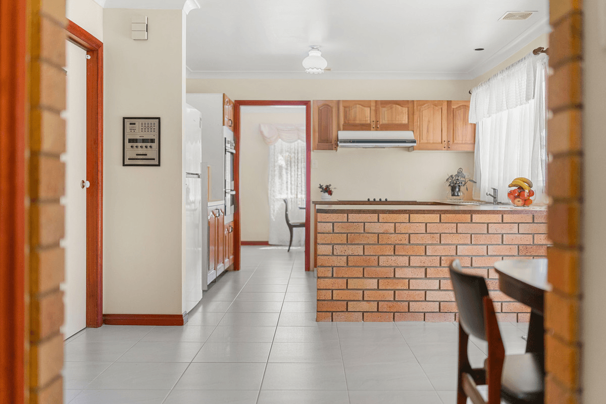 3 Warral Court, SHAILER PARK, QLD 4128