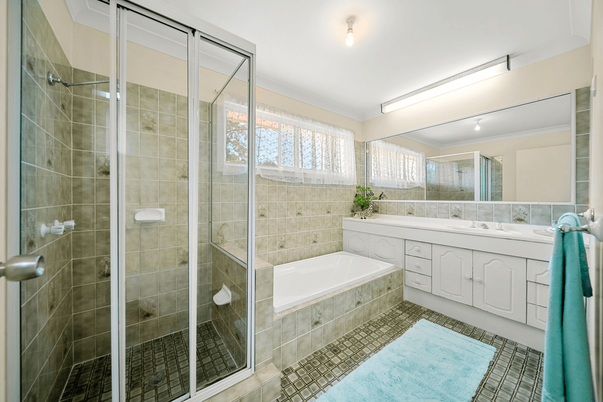 3 Warral Court, SHAILER PARK, QLD 4128