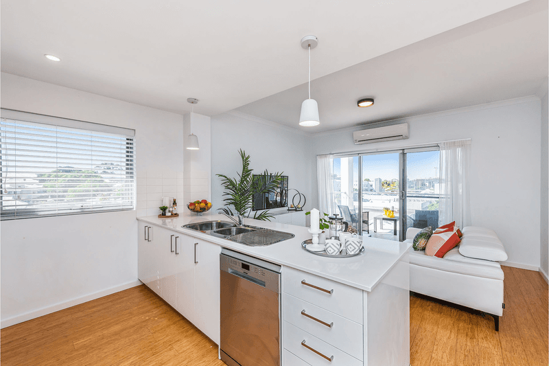 27/21 Northwood Street, WEST LEEDERVILLE, WA 6007