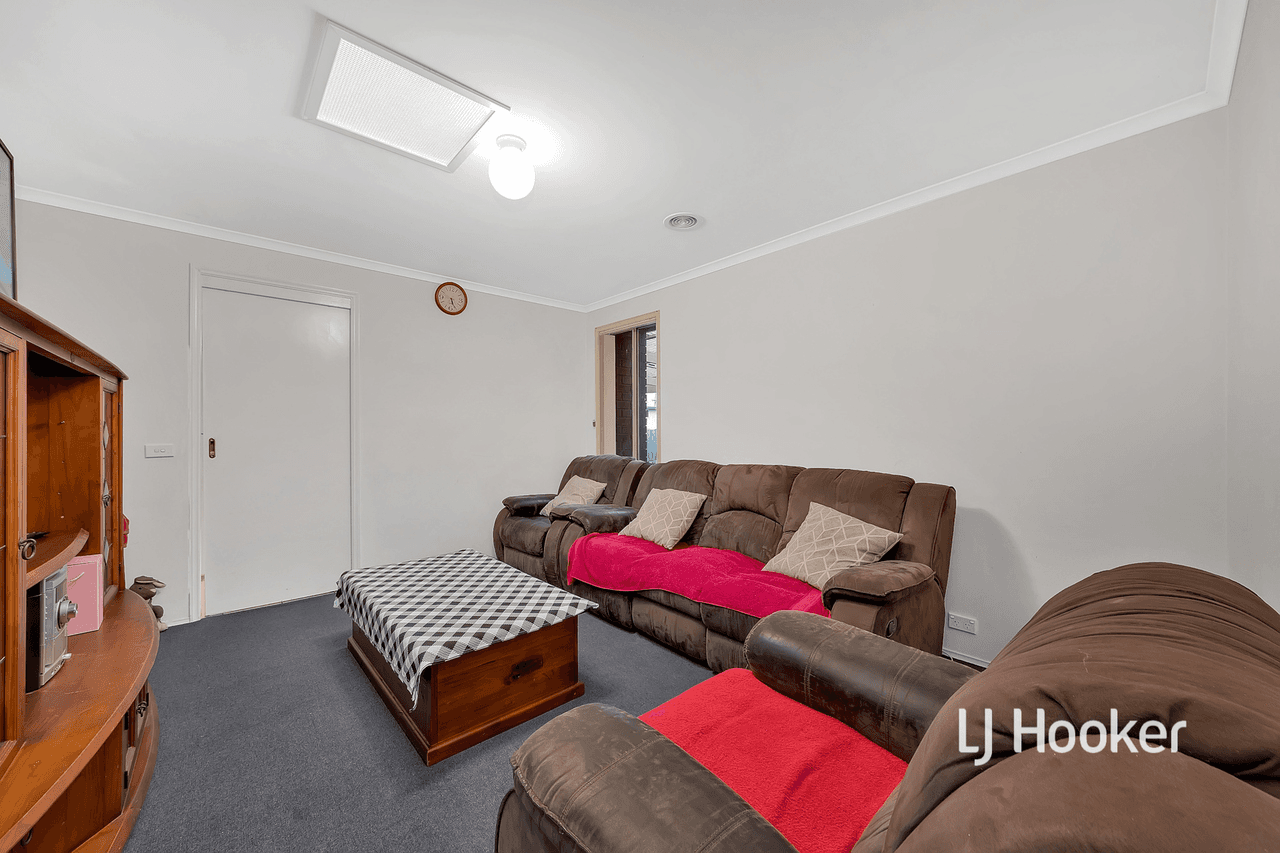 46 Kirkwood Crescent, HAMPTON PARK, VIC 3976