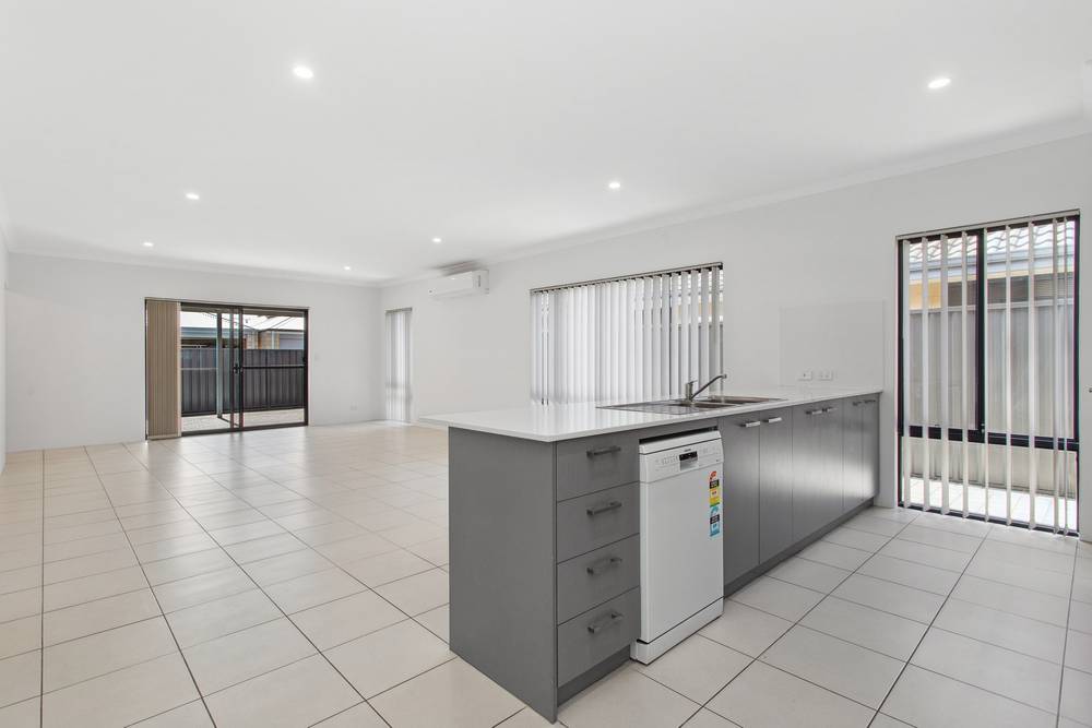 20 Noonan Road, Caversham, WA 6055