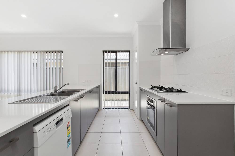 20 Noonan Road, Caversham, WA 6055