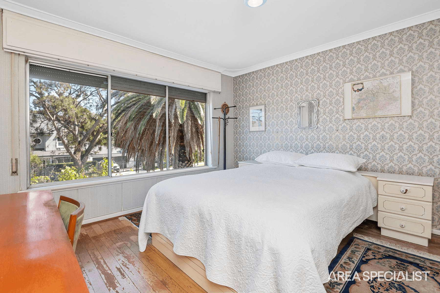 27 Templetonia Crescent, City Beach, WA 6015